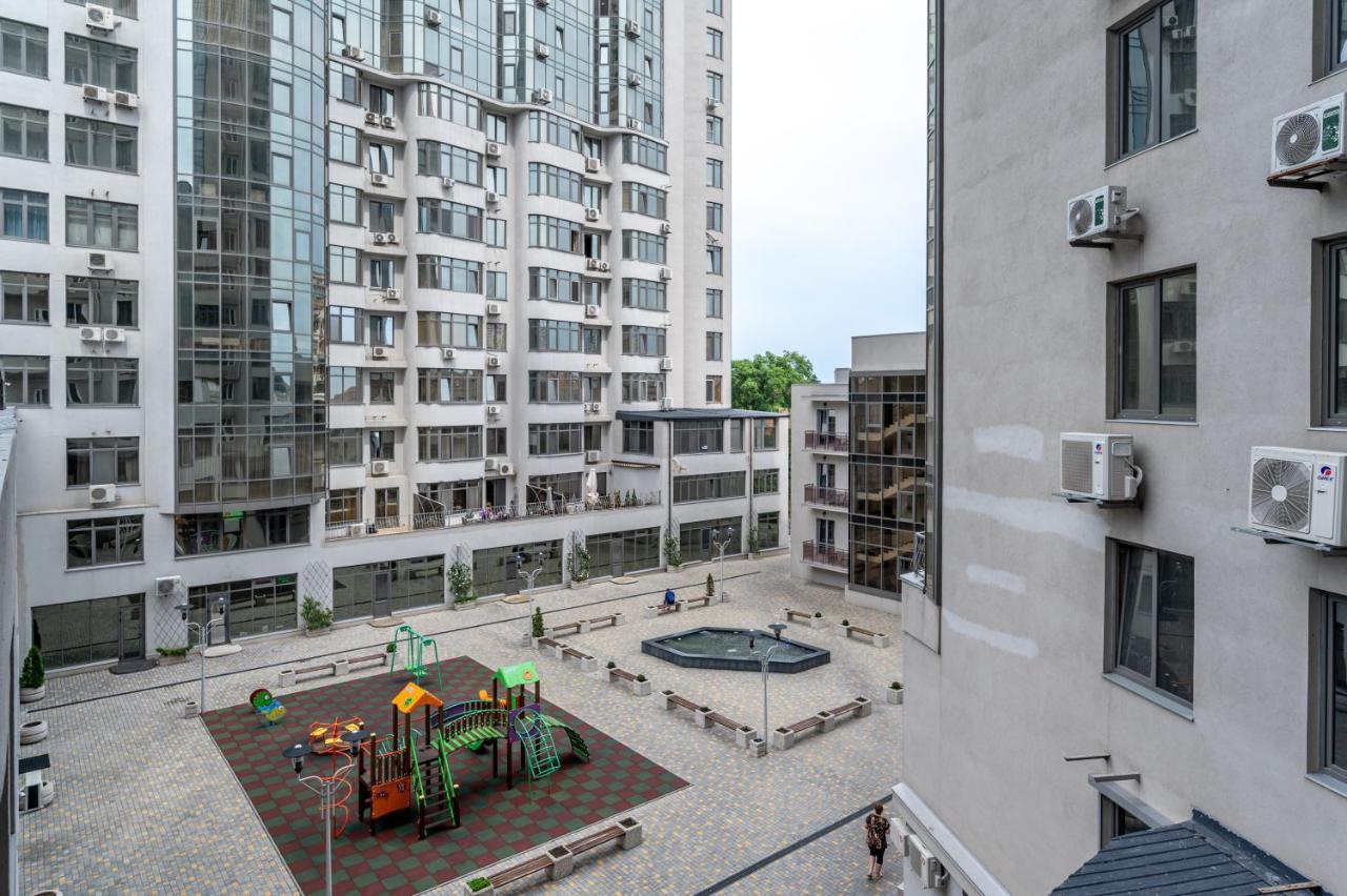 Gagarin Plaza 63 Apartment Oldenburg Bagian luar foto